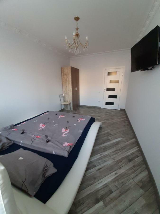Apartment In Serbska Lviv Eksteriør billede
