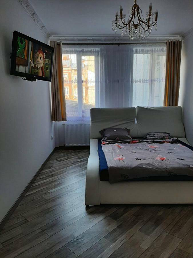 Apartment In Serbska Lviv Eksteriør billede