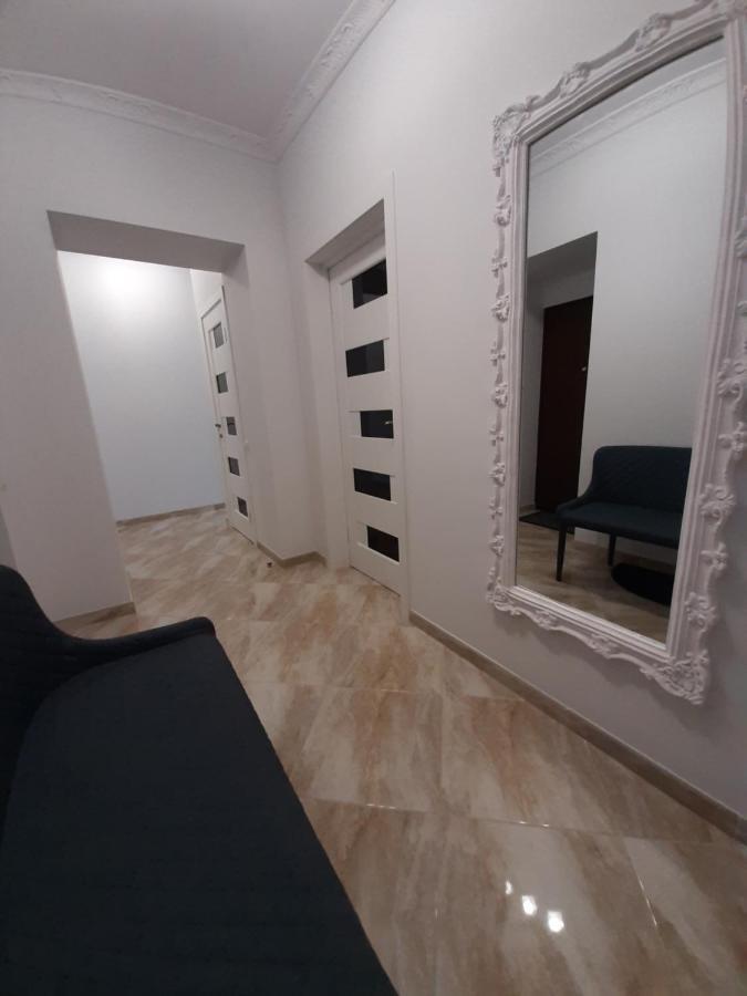 Apartment In Serbska Lviv Eksteriør billede